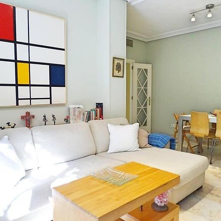 Beyourself By Sevillaluxurysuites Buitenkant foto