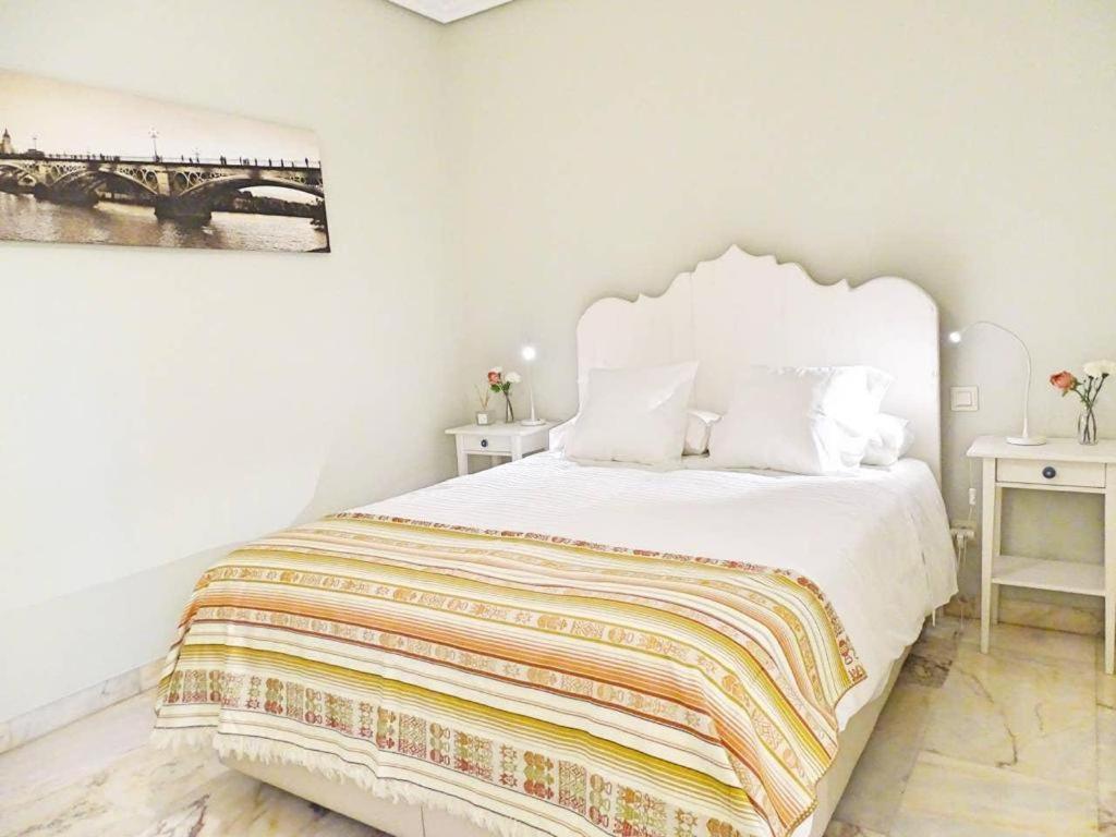 Beyourself By Sevillaluxurysuites Buitenkant foto